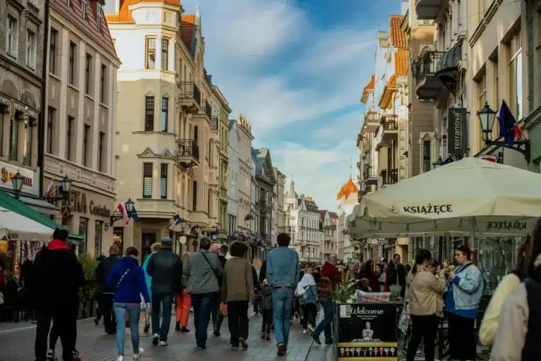 Image illustrant l'objectif de faire connaître son entreprise localement